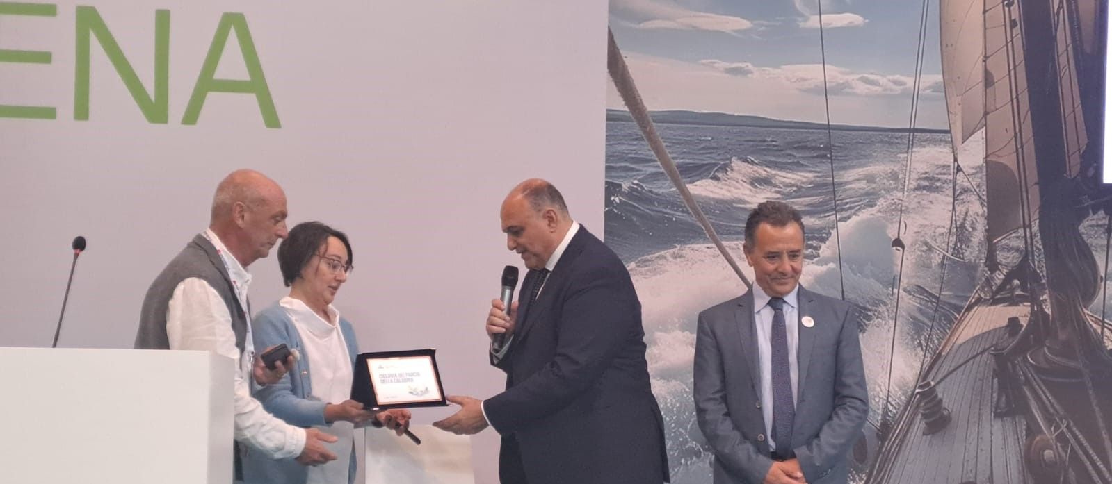 Consegnato alla Regione Calabria l’Oscar dell’ecoturismo 2024 di Legambiente