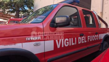 Esplosione in una palazzina del Tirreno Cosentino: evacuato lo stabile