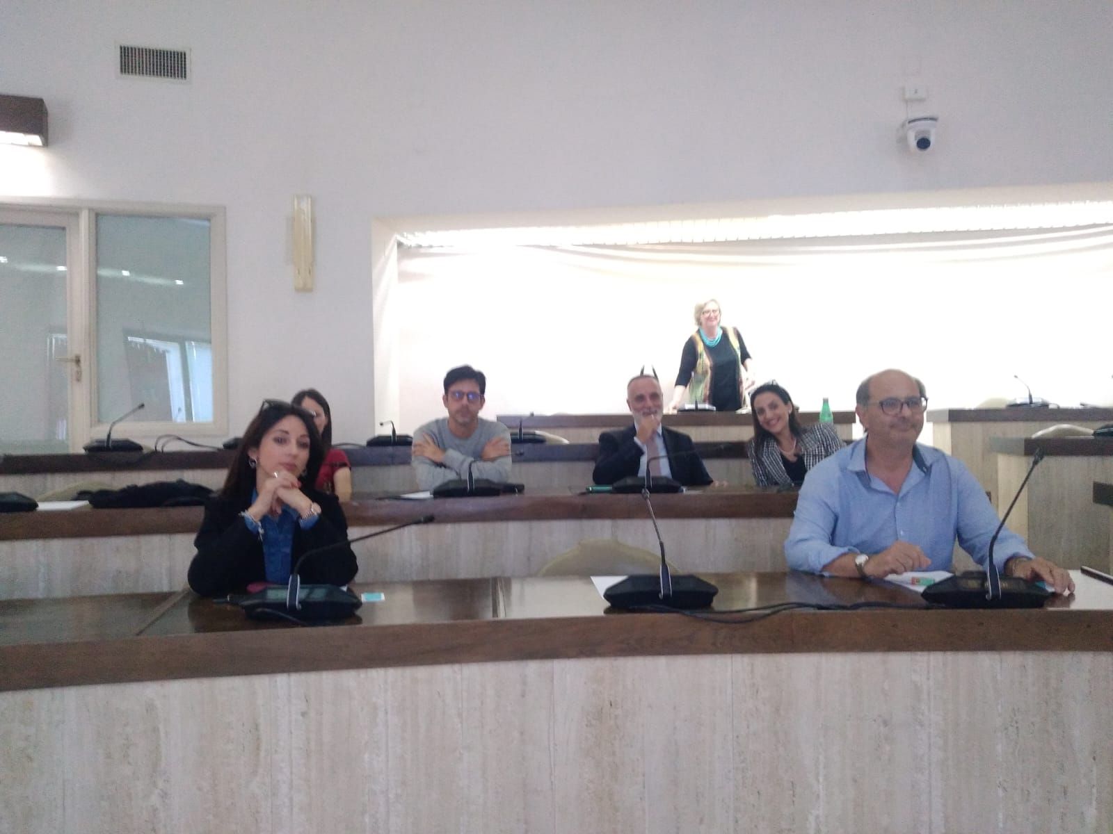 Consiglio comunale di Crotone, maggioranza con il “vizietto” del mancato numero legale