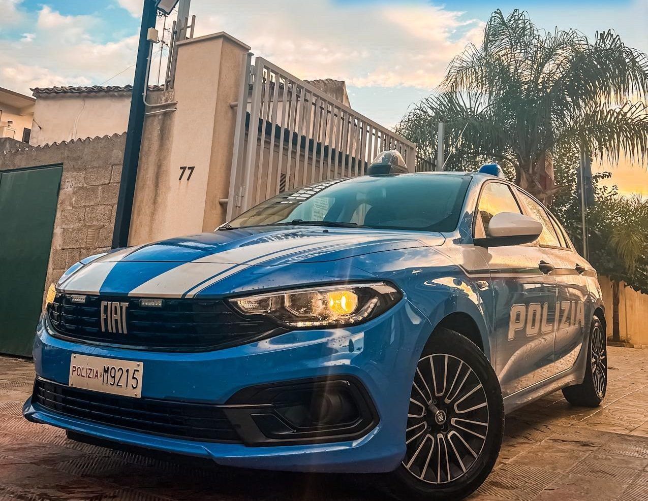 Pensa di essere spiata dai vicini e tenta di incendiargli la casa: donna arrestata a Marina di Gioiosa Ionica