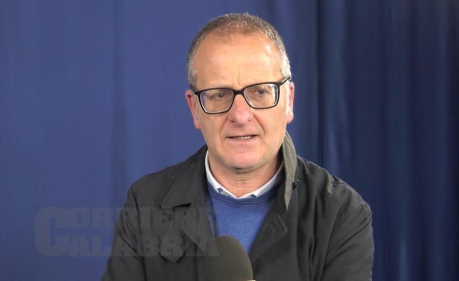 Bevacqua: «Giunta ondeggia su concessioni balneari»