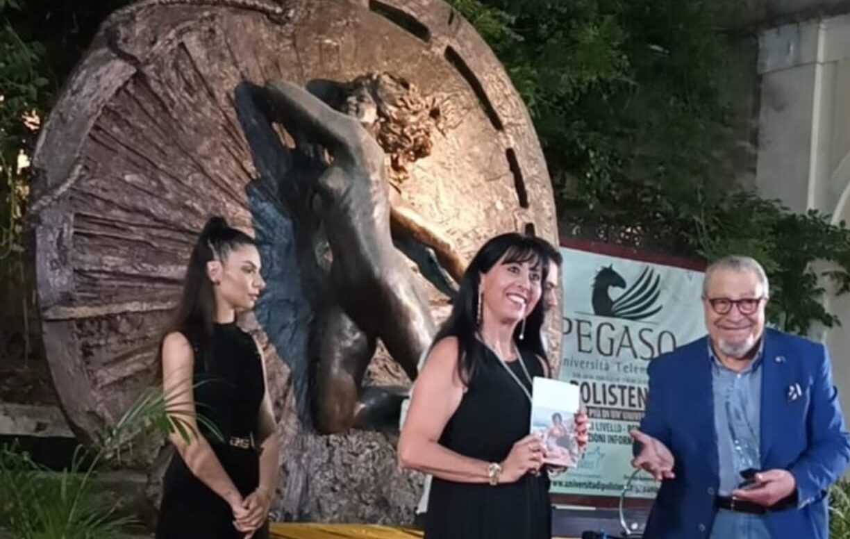Premio letterario ‘La Fortuna’, assegnati i riconoscimenti che valorizzano l’opera letteraria calabrese