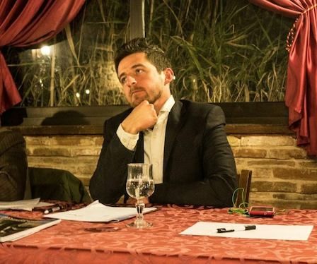 «A Rossano i poveri portati ai seggi a bordo di furgoni»