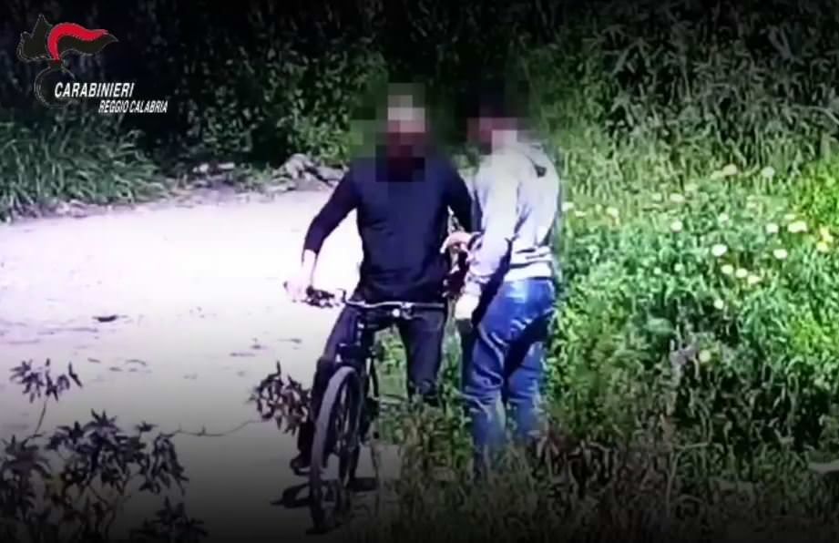 SBARRE | I due minori sequestrati per aver rubato la droga ai pusher – NOMI E VIDEO