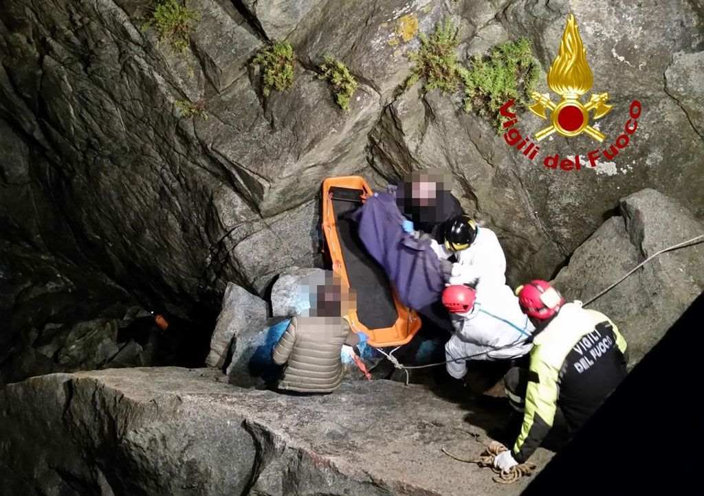 Accoltellata e gettata tra gli scogli a Stalettì, chiesto l’ergastolo per Sergio Giana