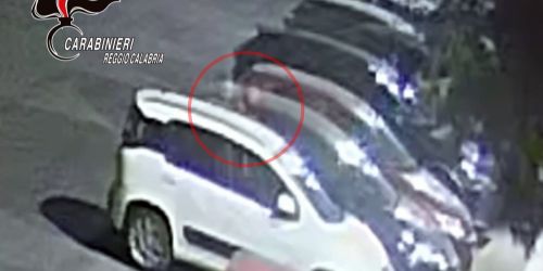 furti auto 6 arresti