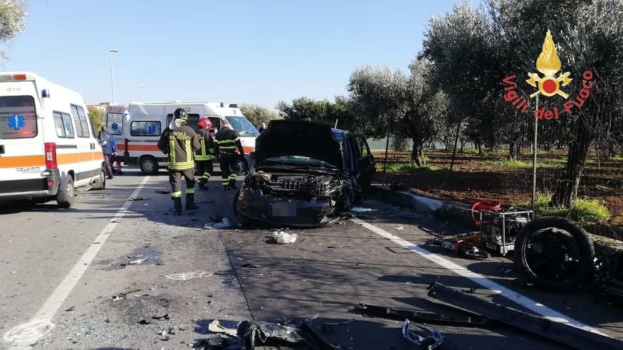 Incidente a Lamezia, ferite tre persone