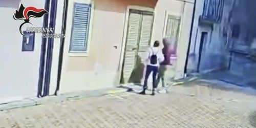 Centenaria nella rete dei truffatori, in manette una donna e un uomo a Varapodio