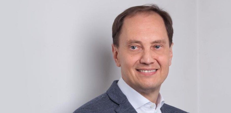 Ciriani, Sisto e Luzi a Torre Melissa per l’abbattimento dell’ecomostro confiscato alla ‘ndrangheta