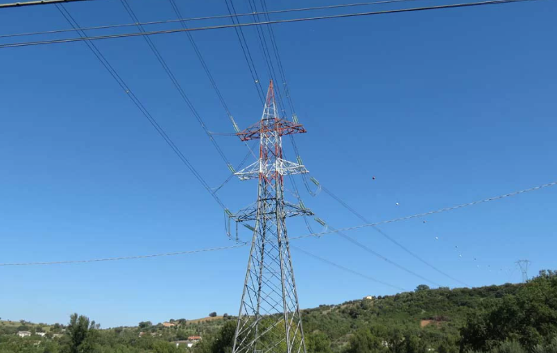 Montalto Uffugo, il Comitato “Insieme per la salute”: «Sull’elettrodotto tutto tace»