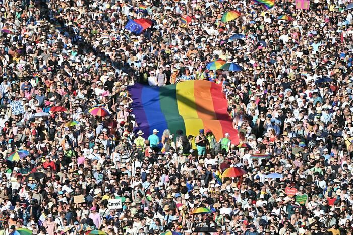 A Budapest in 200mila per il Pride vietato da Orban