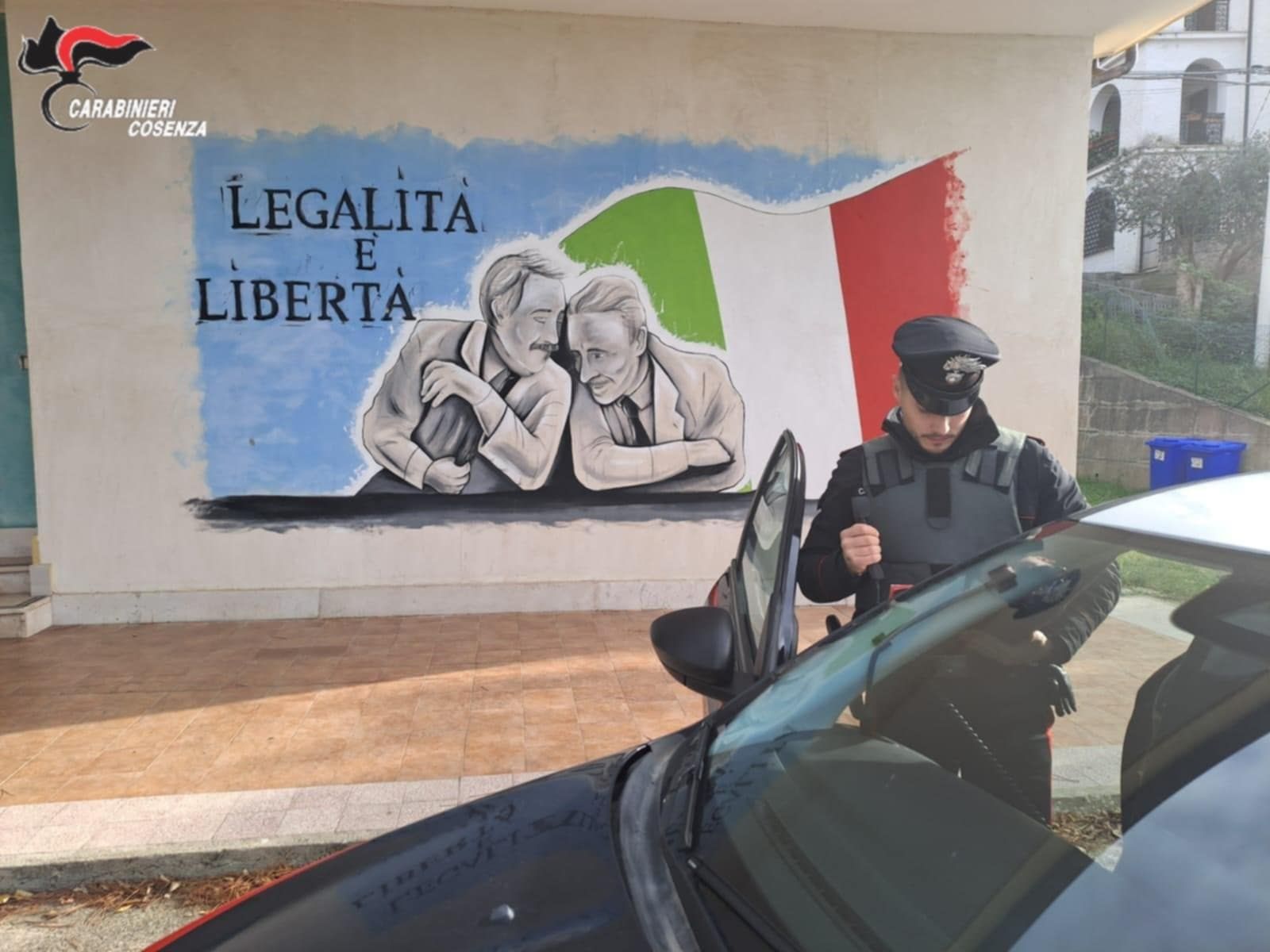 Atti persecutori e maltrattamenti in famiglia, due arresti nel Cosentino