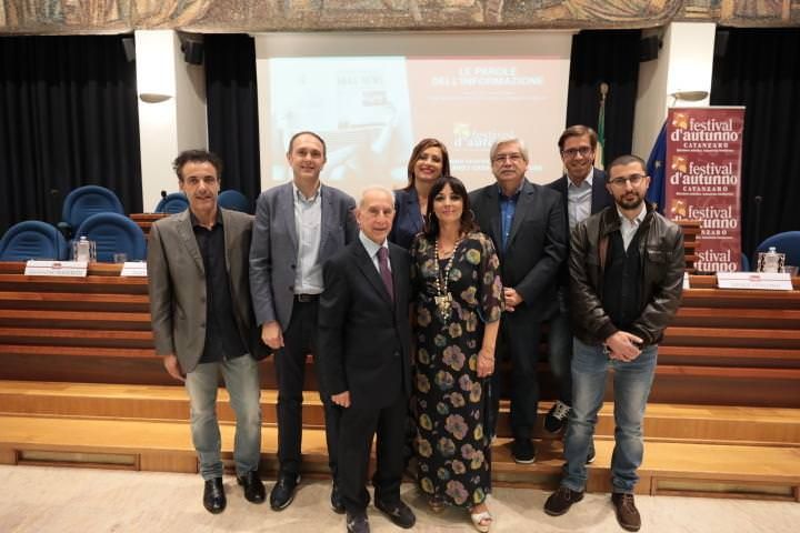 Fare informazione ai tempi dei social, parole e riflessioni per tornare al giornalismo “sano”