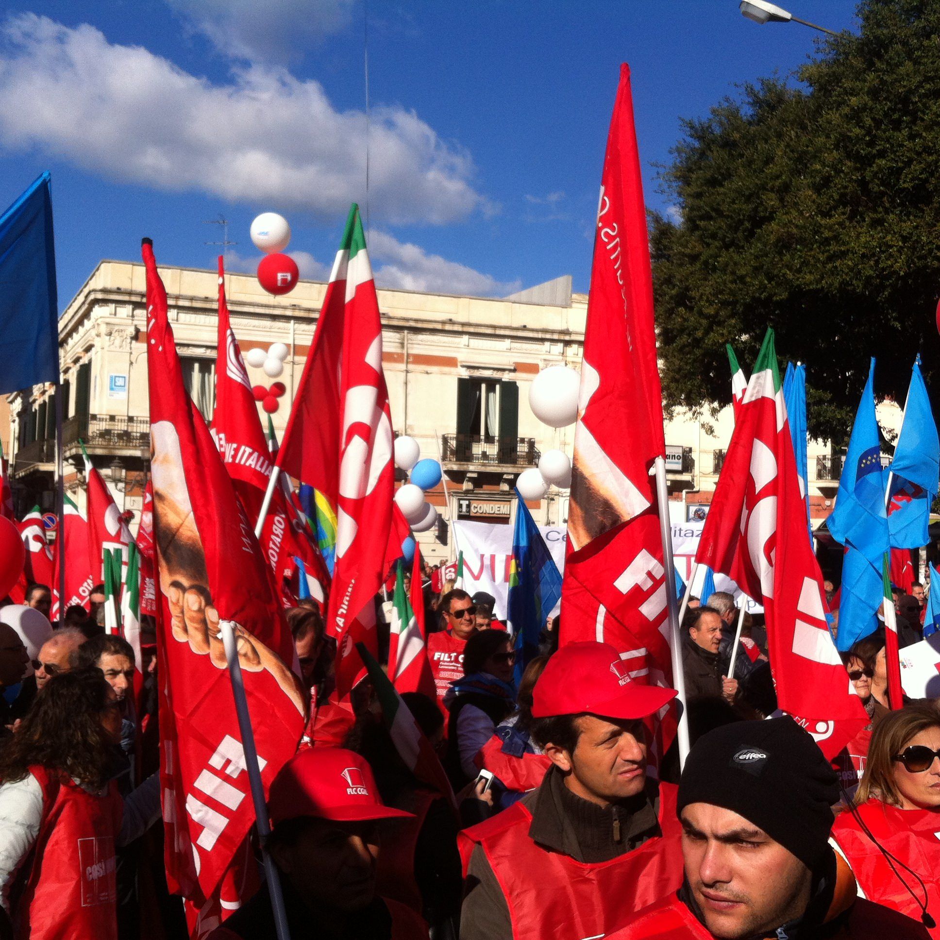 Precariato giovanile e lsu-lpu, Cgil: «Risultati solo parziali»