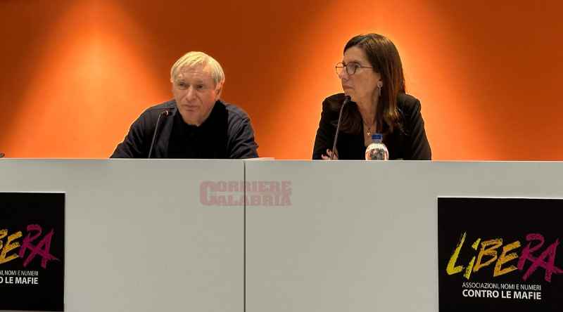 Donne che si ribellano alla ‘ndrangheta. La storia di Anna: «Il sogno di un nuovo nome, ma serve una legge»