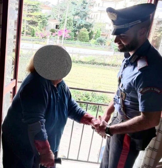 I carabinieri sventano truffa a un’anziana, fruttivendolo arrestato nel Vibonese