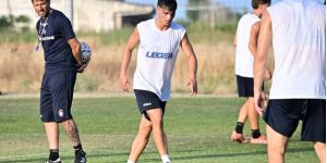 Crotone, il ritiro si chiude tra addii e mercato: ora Greco aspetta rinforzi