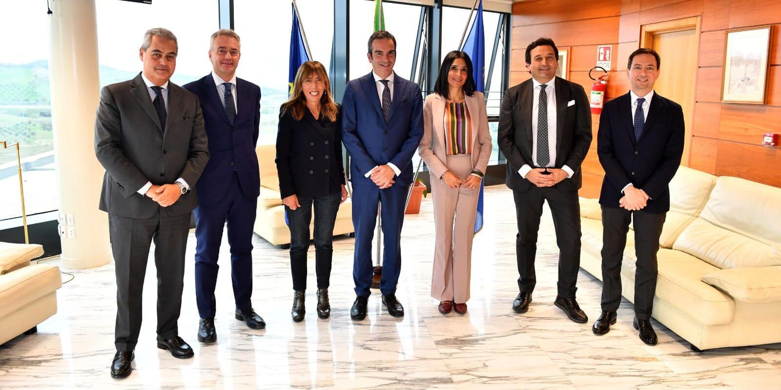 Dopo la partita dei sottosegretari la palla torna in Calabria: si (ri)aprono i dossier Giunta e Consiglio