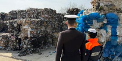 Rifiuti dalla Calabria alla Grecia, inchiesta sulle autorizzazioni: indagati anche dirigenti regionali – NOMI