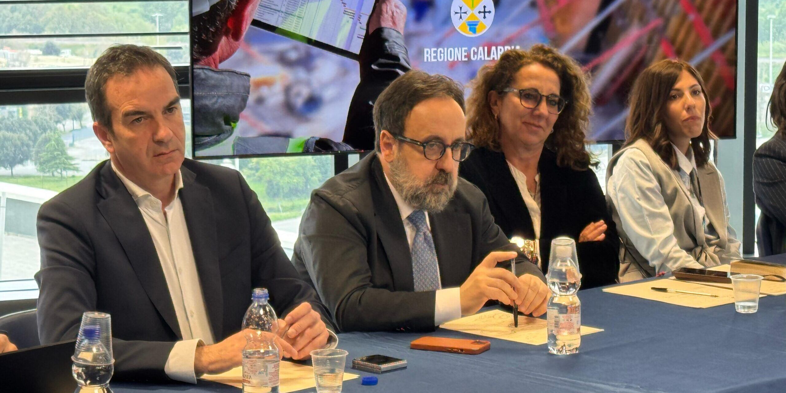 «Un anno e mezzo per cambiare un Pef. Con i poteri ordinari rischiavamo di non fare gli ospedali»