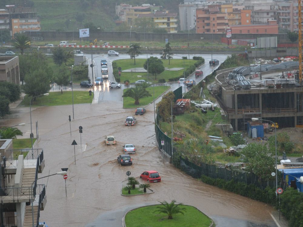 La Calabria frana. Nell`indifferenza