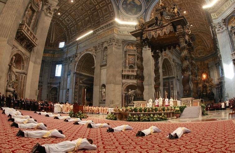 Un cosentino tra i sacerdoti ordinati dal Papa