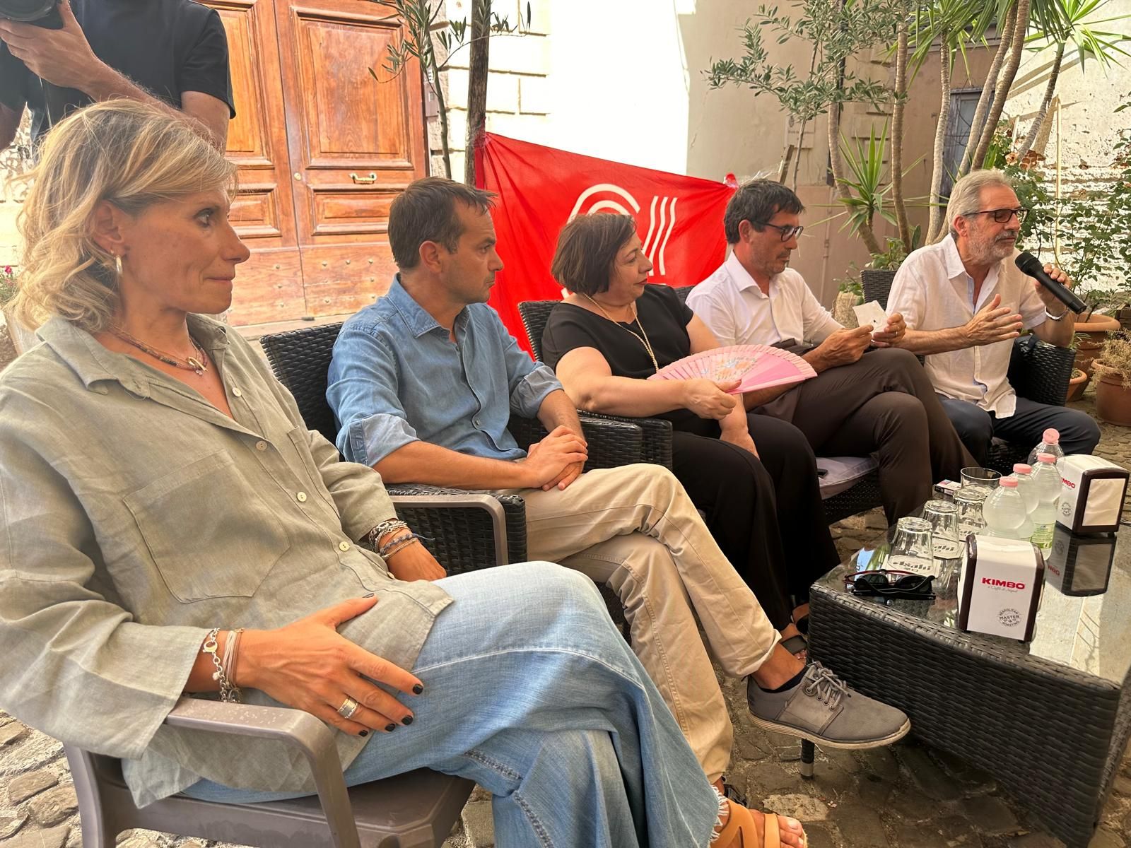 Sinistra Italiana rivendica il 12% alle Europee: «Dialogo con Pd e M5S, siamo pronti a governare»