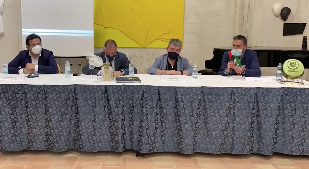 Il turismo riparte da Tropea. Garavaglia: «Non resilienza ma grinta e coraggio» – VIDEO