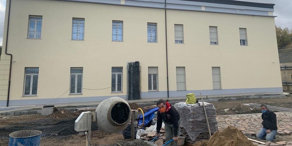 La Regione “dimentica” il carcere. «Priorità vaccinale per i detenuti e sblocco della Rems di Girifalco» – FOTO