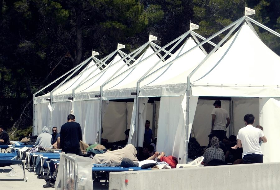 Sbarchi a Roccella, a breve un incontro tra sindaco e Viminale: «Situazione molto seria» – VIDEO