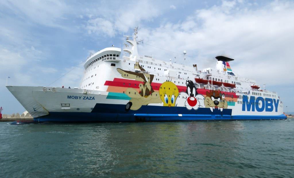 Migranti, si cerca altra nave per quarantena