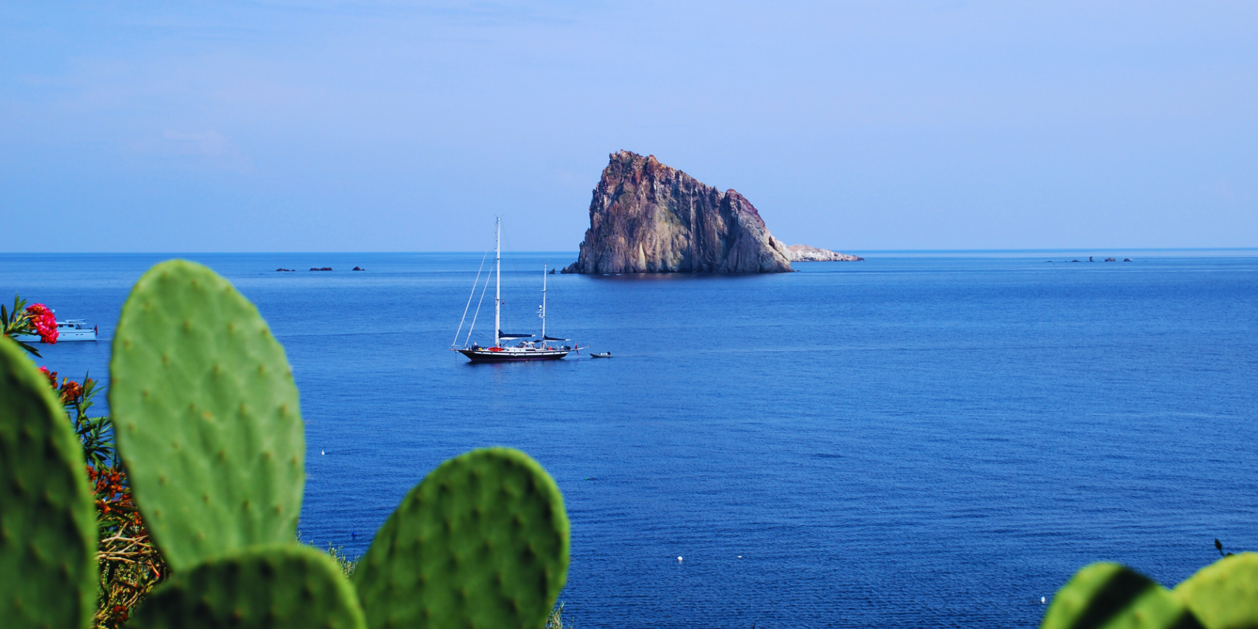 La ‘ndrangheta e i viaggi alle Eolie: l’ascesa di Niglia fino alla scissione con Nino Accorinti: «Ognuno va per la strada sua!»