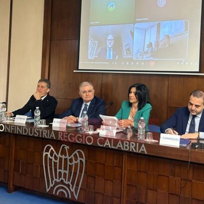 Semplificazione e sviluppo, il Pacchetto Omnibus apre nuove strade alle PMI calabresi