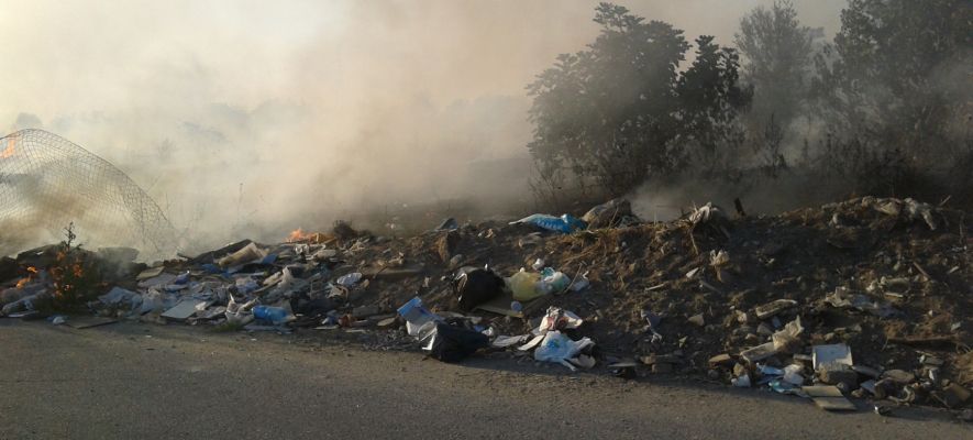 Terra dei fuochi, l’Italia condannata. «Non protegge gli abitanti»