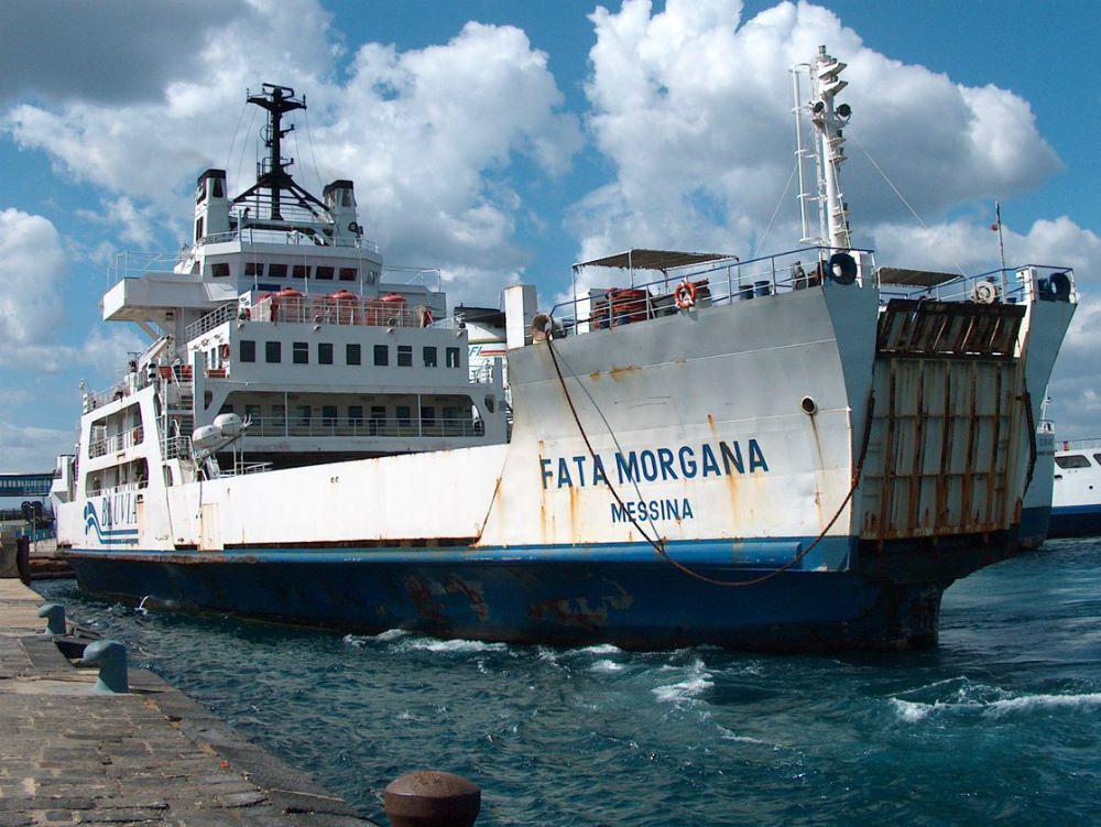 Bluferries, i sindacati: temiamo la vendita a privati