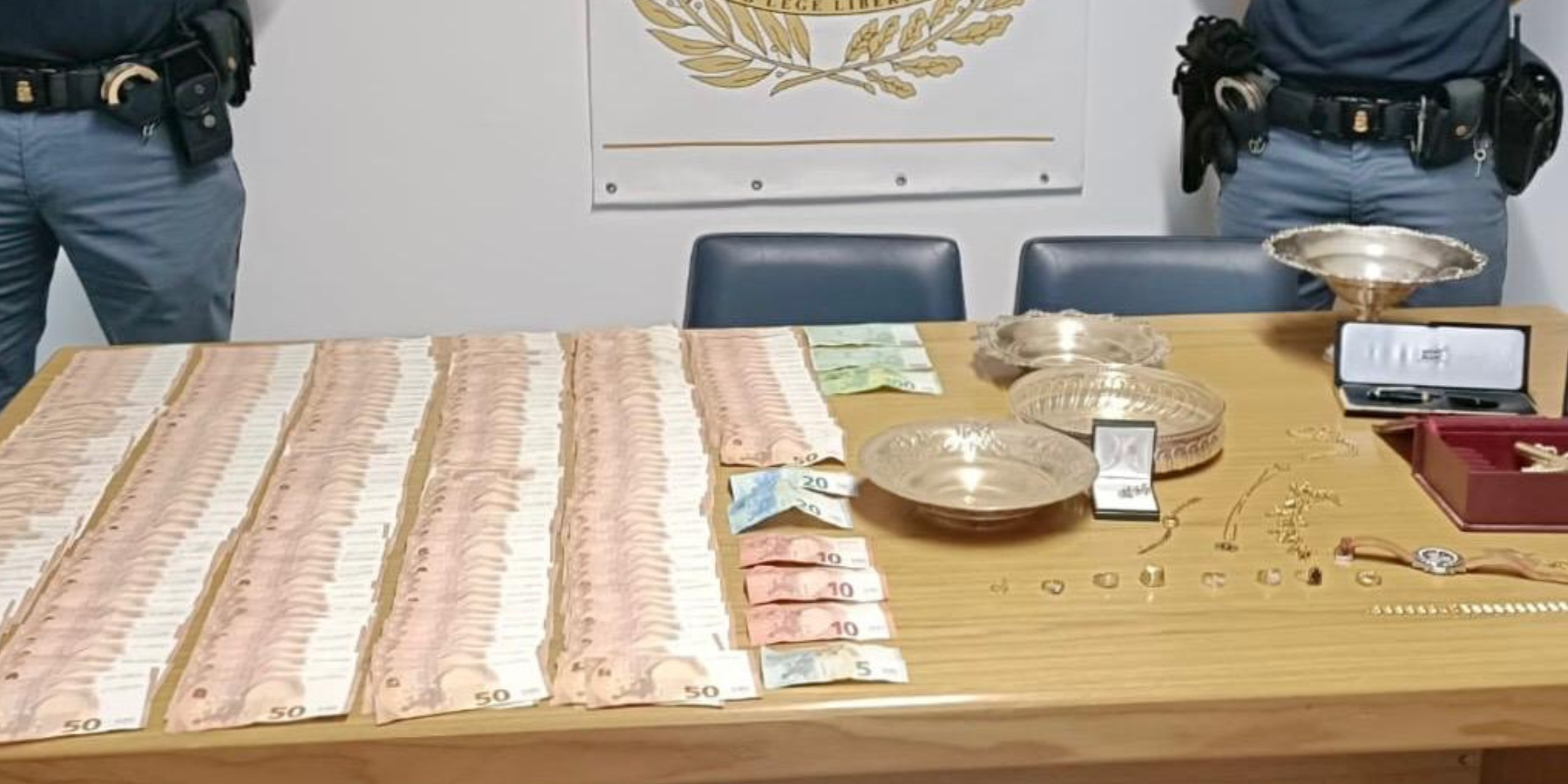 Furto e ricettazione, due arresti a Villa San Giovanni