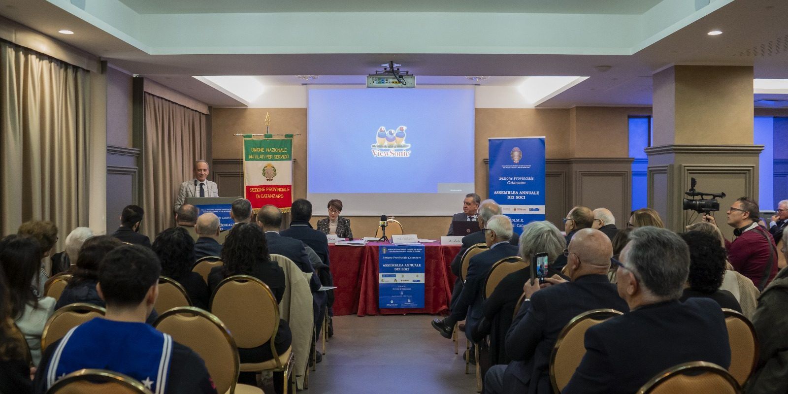 “Un Servizio al Merito”: senso di comunità alla cerimonia dell’Unms Catanzaro–Crotone–Vibo