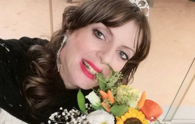 Morta Azzurra Lorenzini, i ricavi del suo ultimo brano per un ospedale in Calabria