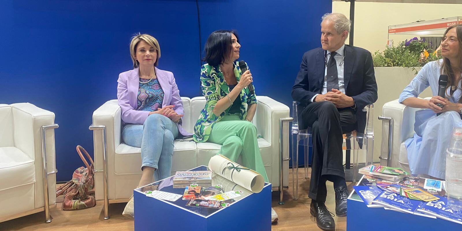 Salone del Libro, record di presenze allo stand della Calabria