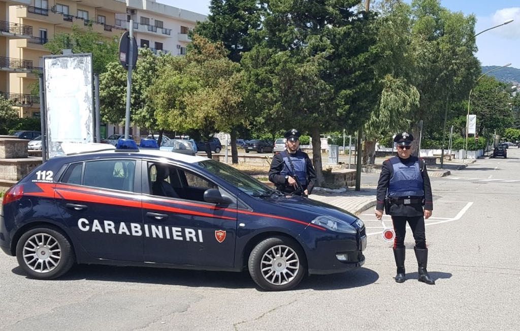 Paola, 20enne arrestato per spaccio