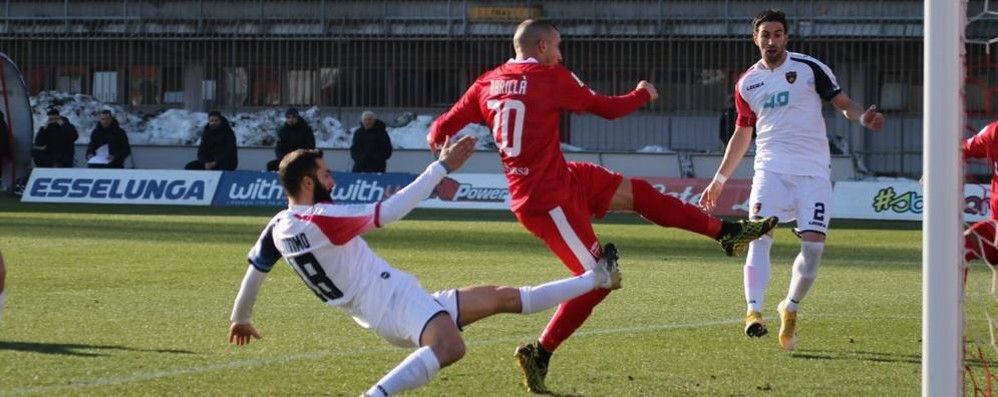 Monza batte il Cosenza 4 a 1