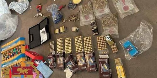 'Ndrangheta, armi e droga in una cantina a Rho, "feudo" del clan Bandiera