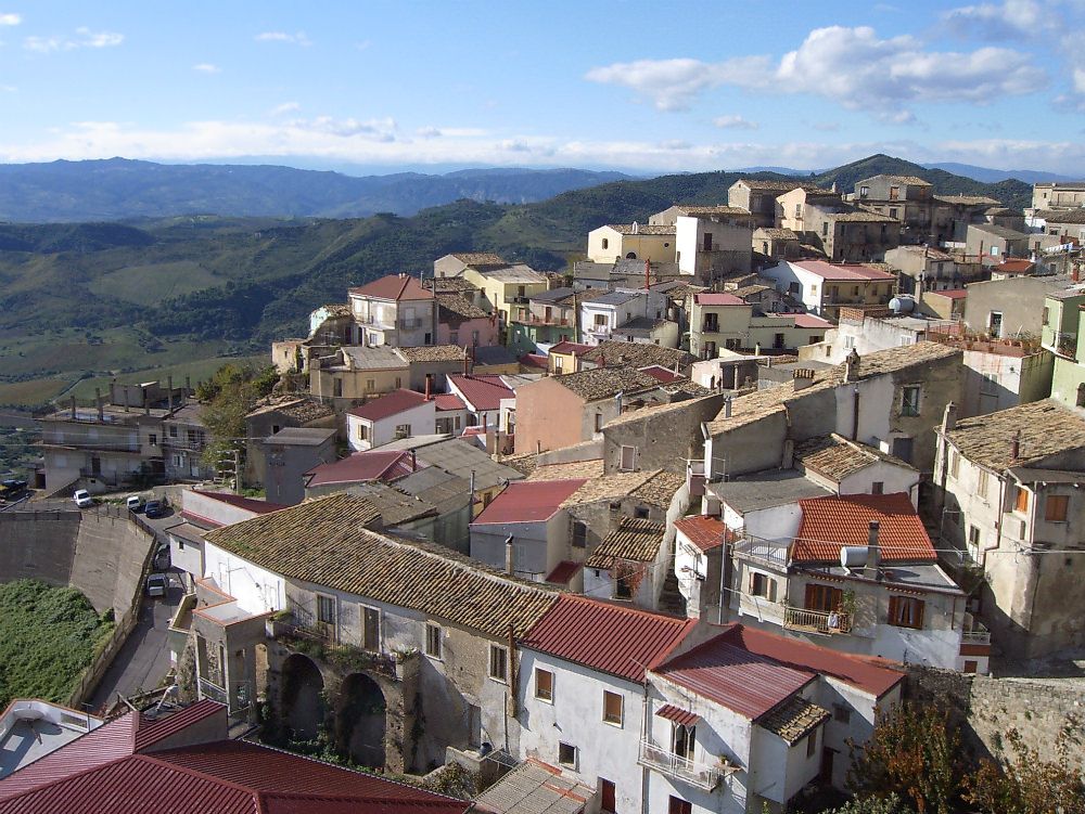 Cirò, arriva la commissione d`accesso