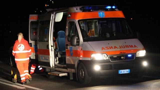 Donna travolta e uccisa da un’auto a Rende, indagato il conducente