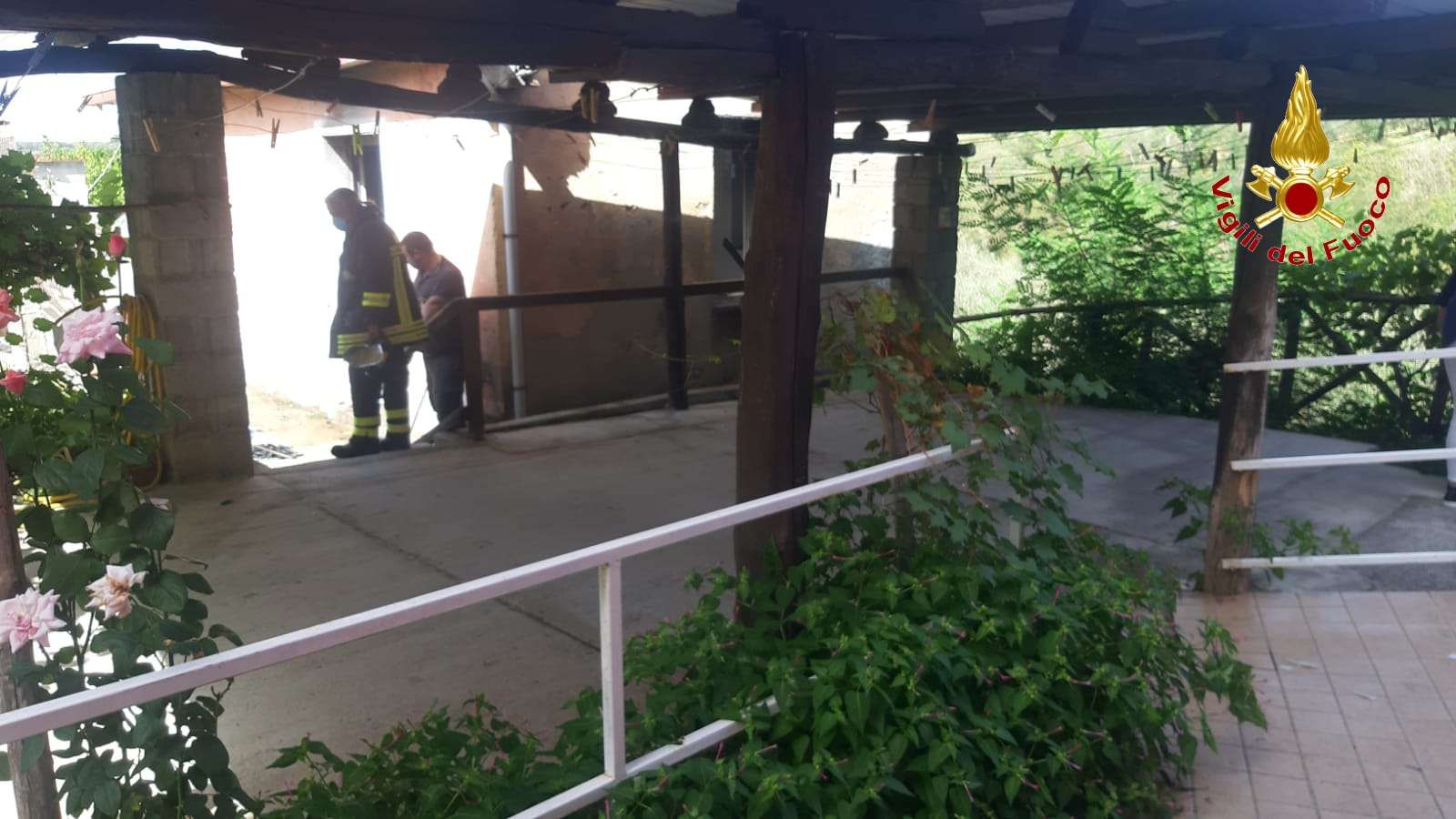 Dasà, incendio vicino a una casa di riposo: nessun ferito