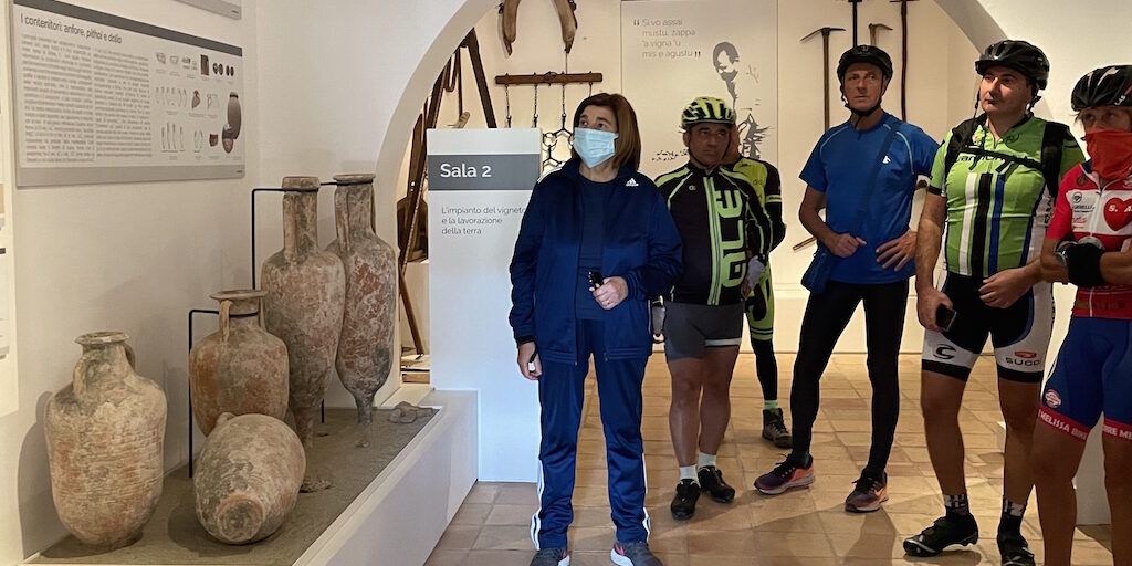 «Ciclo tour nei vigneti Librandi»