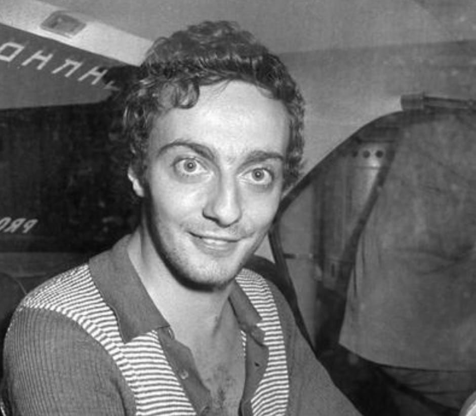 «Quegli occhi vitrei che mostrano il male»