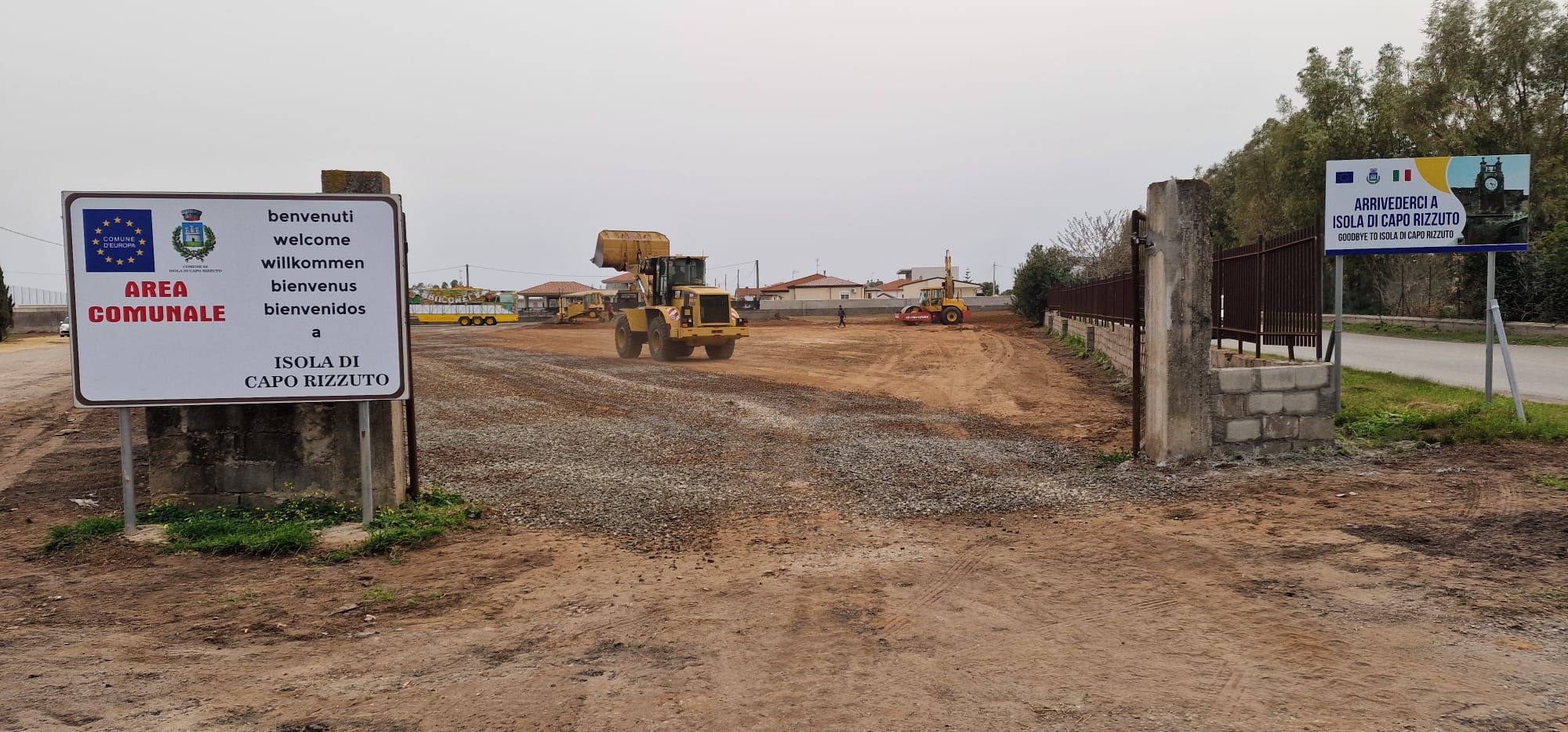 Da un terreno occupato abusivamente nasce la nuova area eventi di Isola Capo Rizzuto – FOTO