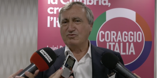 brugnaro coraggio italia