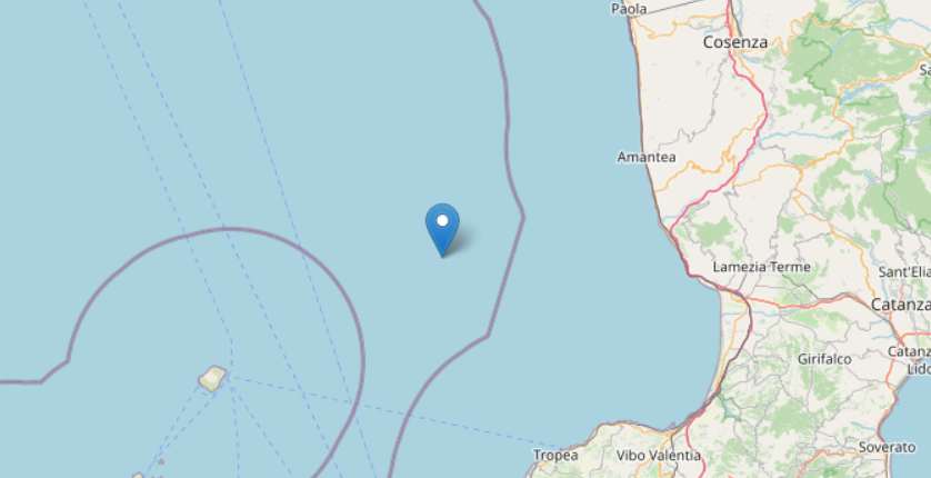 Scossa di terremoto in mare di magnitudo 3.2 tra Sicilia e Calabria
